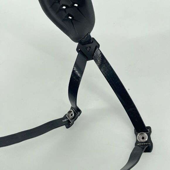 Under Armour Spotlight Kids’ Black & White Chinstrap – One Size Fits Most - Picture 8 of 10